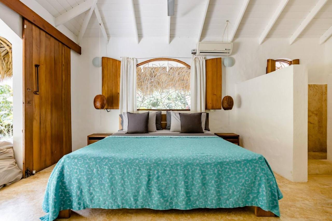 Casa Picaflor Bed & Breakfast ลาสแตร์เรนาส ภายนอก รูปภาพ