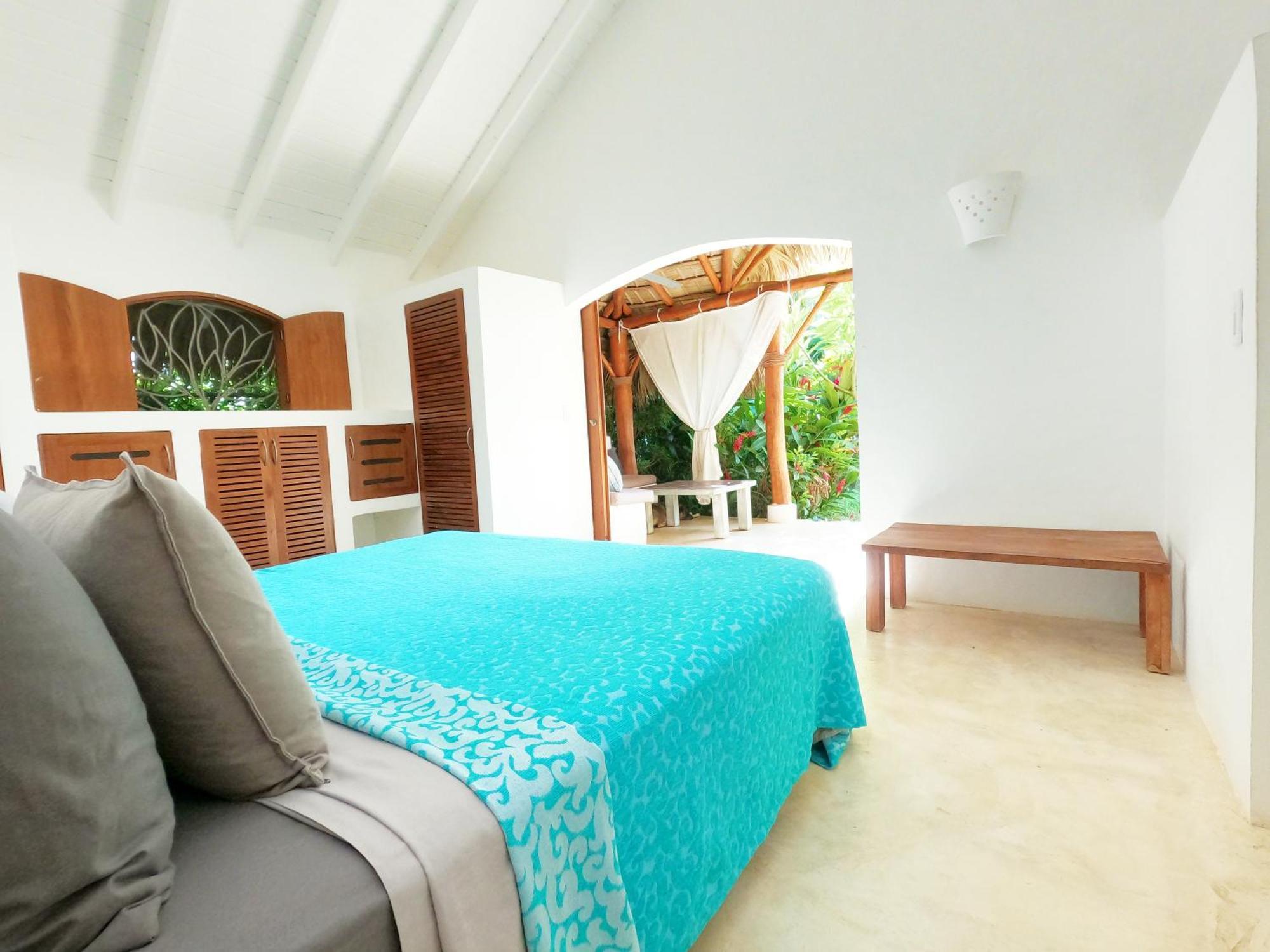 Casa Picaflor Bed & Breakfast ลาสแตร์เรนาส ภายนอก รูปภาพ