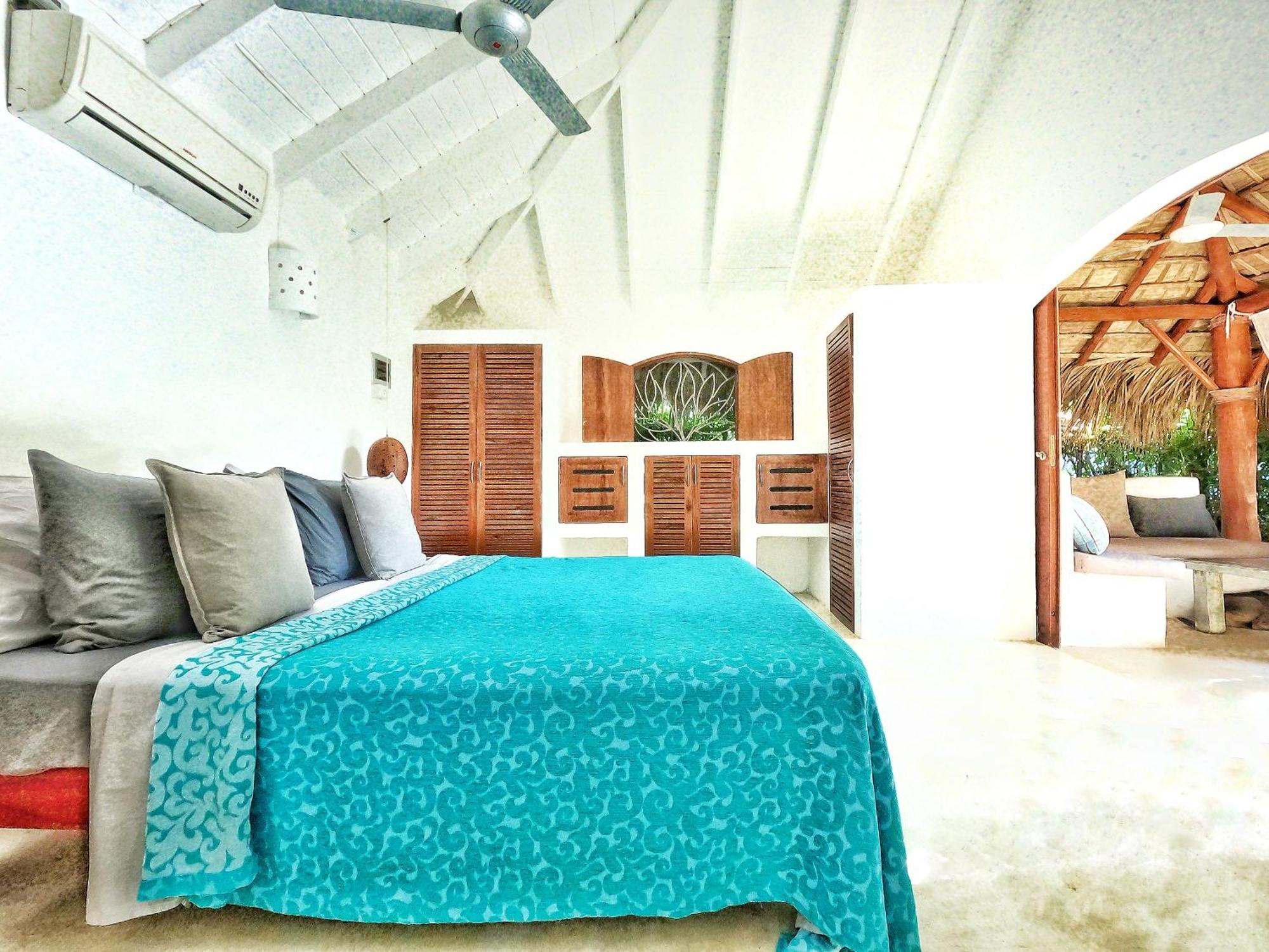 Casa Picaflor Bed & Breakfast ลาสแตร์เรนาส ภายนอก รูปภาพ